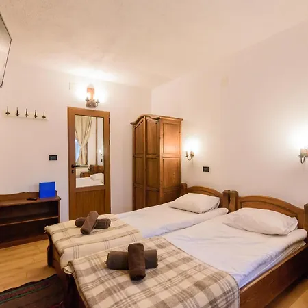 Garibaldi - Total Alpehytte Bansko